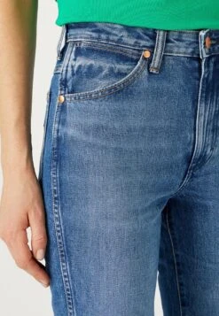 Wrangler WESTWARD - Flared Jeans - Preloved -Deutschland Wrangler Verkaufs-Shop 048454b102fc40efa7de447cd5a5f8e4