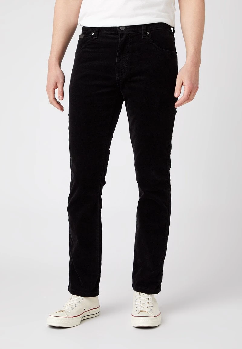 Wrangler TEXAS CORDUROY - Stoffhose - Black 1 Wrangler TEXAS CORDUROY - Stoffhose - Black