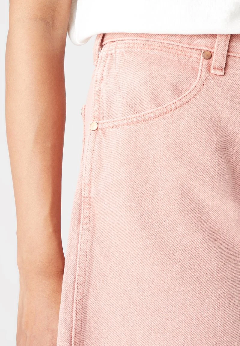 Wrangler Jeans Shorts - Rose 4 Wrangler Jeans Shorts - Rose – Bild 4