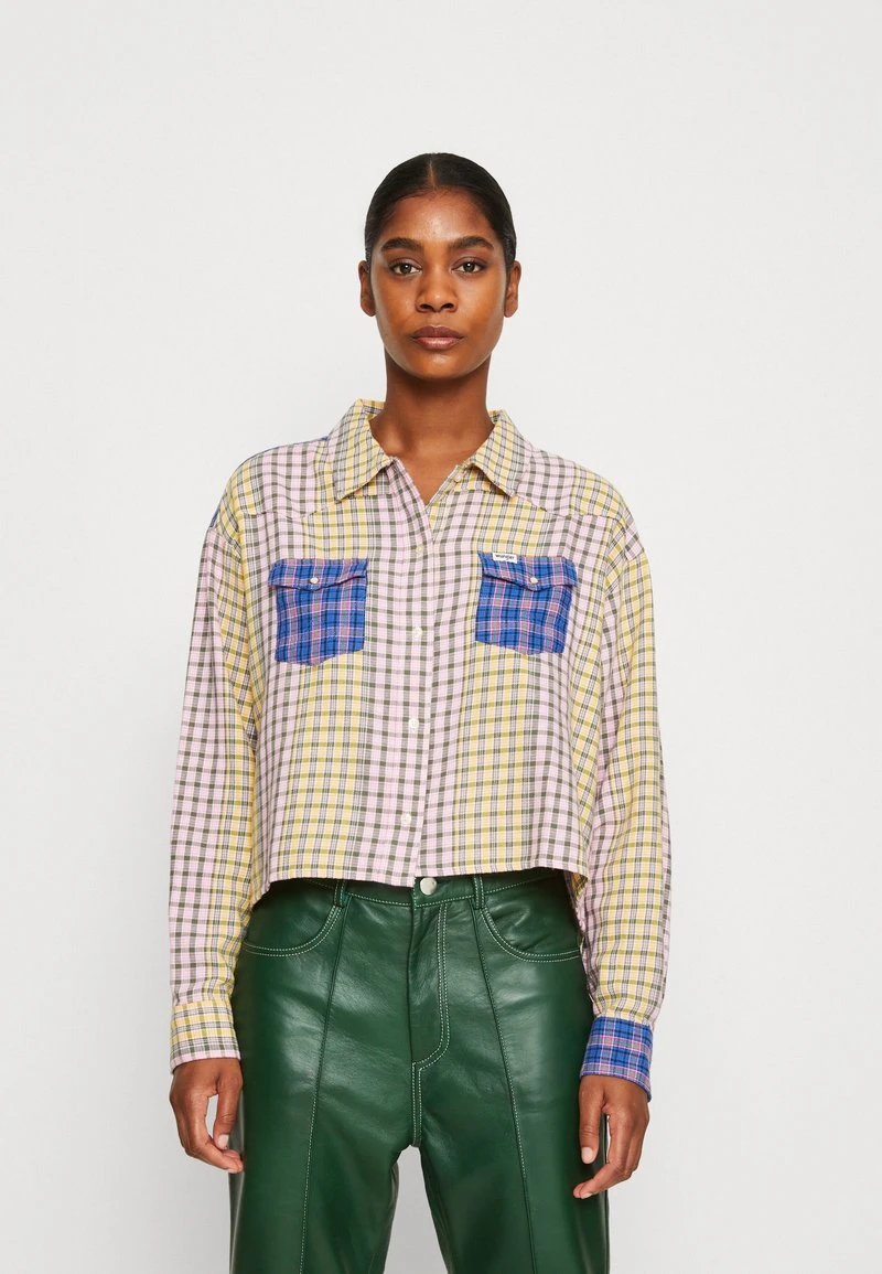 Wrangler PATCH BOXY WORK SHIRT - Hemdbluse - Fuchsia Rose 1 Wrangler PATCH BOXY WORK SHIRT - Hemdbluse - Fuchsia Rose