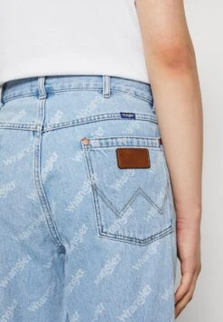 Wrangler REDDING UNISEX - Jeans Relaxed Fit - Light Wash 11 Wrangler REDDING UNISEX - Jeans Relaxed Fit - Light Wash -Deutschland Wrangler Verkaufs-Shop 262578ff0c9a4bfc87f42787ce9b9e1b