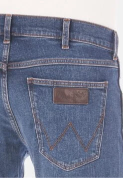 Wrangler GREENSBORO - Jeans Straight Leg - Basement Blue (w15qhn32c) -Deutschland Wrangler Verkaufs-Shop 2fb43b49e38f40d69d21cffdb299b9a8