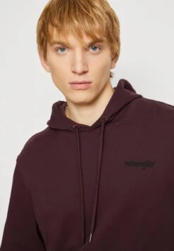 Wrangler GRAPHIC HOODIE - Sweatshirt - Aubergine -Deutschland Wrangler Verkaufs-Shop 3d15292bf5fc4281971006bc8d65a90f