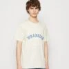 Wrangler GRAPHIC TEE - T-Shirt Print - Turtledove