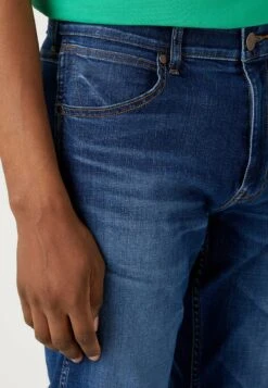 Wrangler GREENSBORO - Jeans Straight Leg - Rodeo Bull -Deutschland Wrangler Verkaufs-Shop 4bec645d3e3a42ed8b50496a9bb29fe4