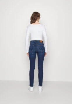 Wrangler HIGH - Jeans Skinny Fit - Cozy Night -Deutschland Wrangler Verkaufs-Shop 5320091cd65f43429b2bb16a539ad10f