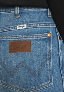 Wrangler WILD WEST - Jeans Straight Leg - Mid Blue -Deutschland Wrangler Verkaufs-Shop 59cb22279d6c4cb4b8951b7e1929f22f