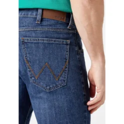 Wrangler Regular-fit-Jeans »Authentic Regular« -Deutschland Wrangler Verkaufs-Shop 65effa1b8d4701c34bd3f758aa85cf05