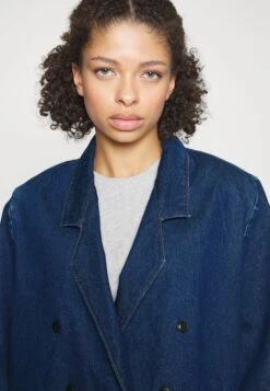 Wrangler Jeansjacke - Phoebe -Deutschland Wrangler Verkaufs-Shop 85f7b65396f54b119ef1869bc840efaf