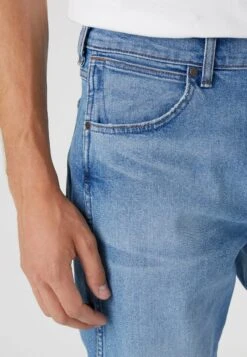 Wrangler FRONTIER - Jeans Straight Leg - Cool Twist -Deutschland Wrangler Verkaufs-Shop 8e1b47356ae444bc8d6a877317d92871