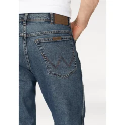 Wrangler Stretch-Jeans »Durable« 8 Wrangler Stretch-Jeans »Durable« -Deutschland Wrangler Verkaufs-Shop 91c80703b431a5ef3431eba3a142745a