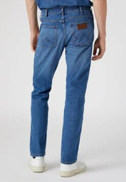 Wrangler GREENSBORO - Jeans Straight Leg - Be Cool -Deutschland Wrangler Verkaufs-Shop 9795525b70f947a8b4eb6deb9f9664f4