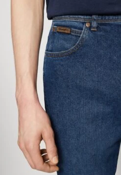 Wrangler TEXAS - Jeans Straight Leg - The Rock -Deutschland Wrangler Verkaufs-Shop a53fdce5728e4993bb696ab4f36033fc