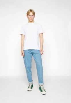 Wrangler TEE 2 PACK - T-Shirt Basic - White -Deutschland Wrangler Verkaufs-Shop f2c34859a393404ba4ec7dadebb7cb9e